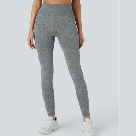 HALARA Seamless Flow High Waisted Butt Lifting Leggings - Picture 5 of 8
